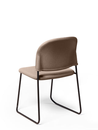 Advanta_LUMIAFU_BACKSIDE_BLUSH_003 beige chair with black metal legs on a white background