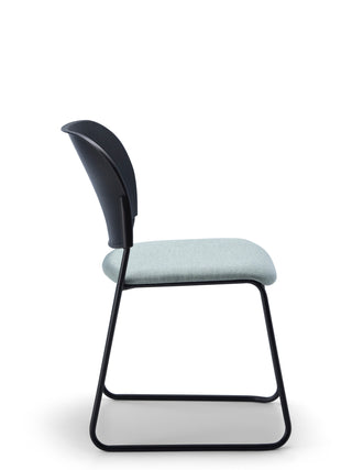 Advanta_Lumia-67 chair with black frame and gray cushion on a white background