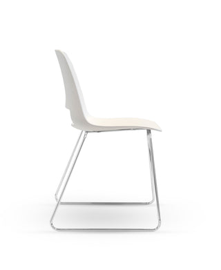 Side Nu Soul white chair with a metal frame on a white background