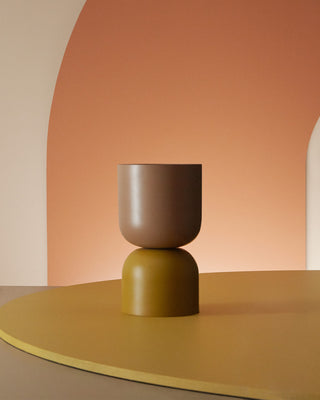 Bark/Mustard planter