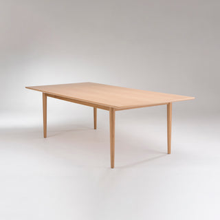 Mobilia Table