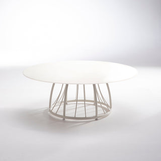 ND 330H coffee table with a minimalist design on a plain background
